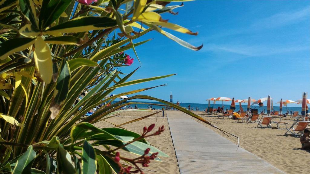 Appartamenti Eridano Bibione Exterior foto